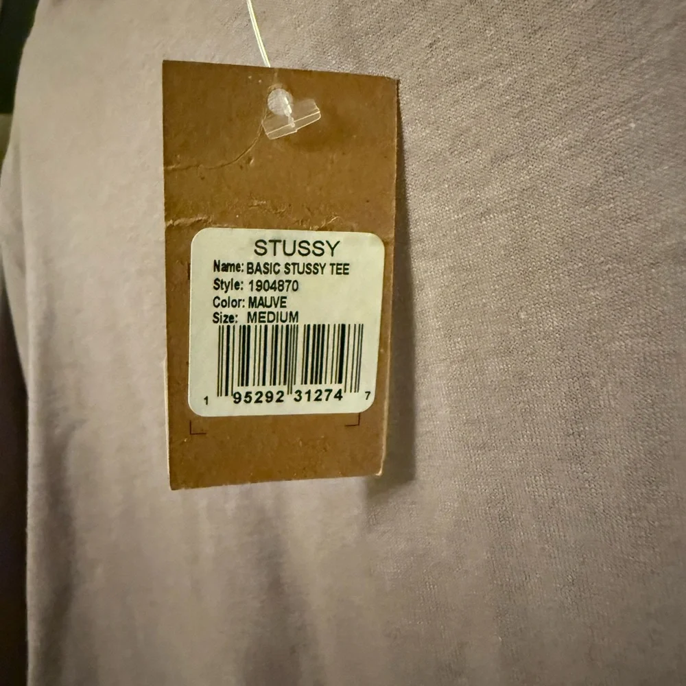 New Stussy Mauve Basic Tee Size Medium - Picture 3 of 7
